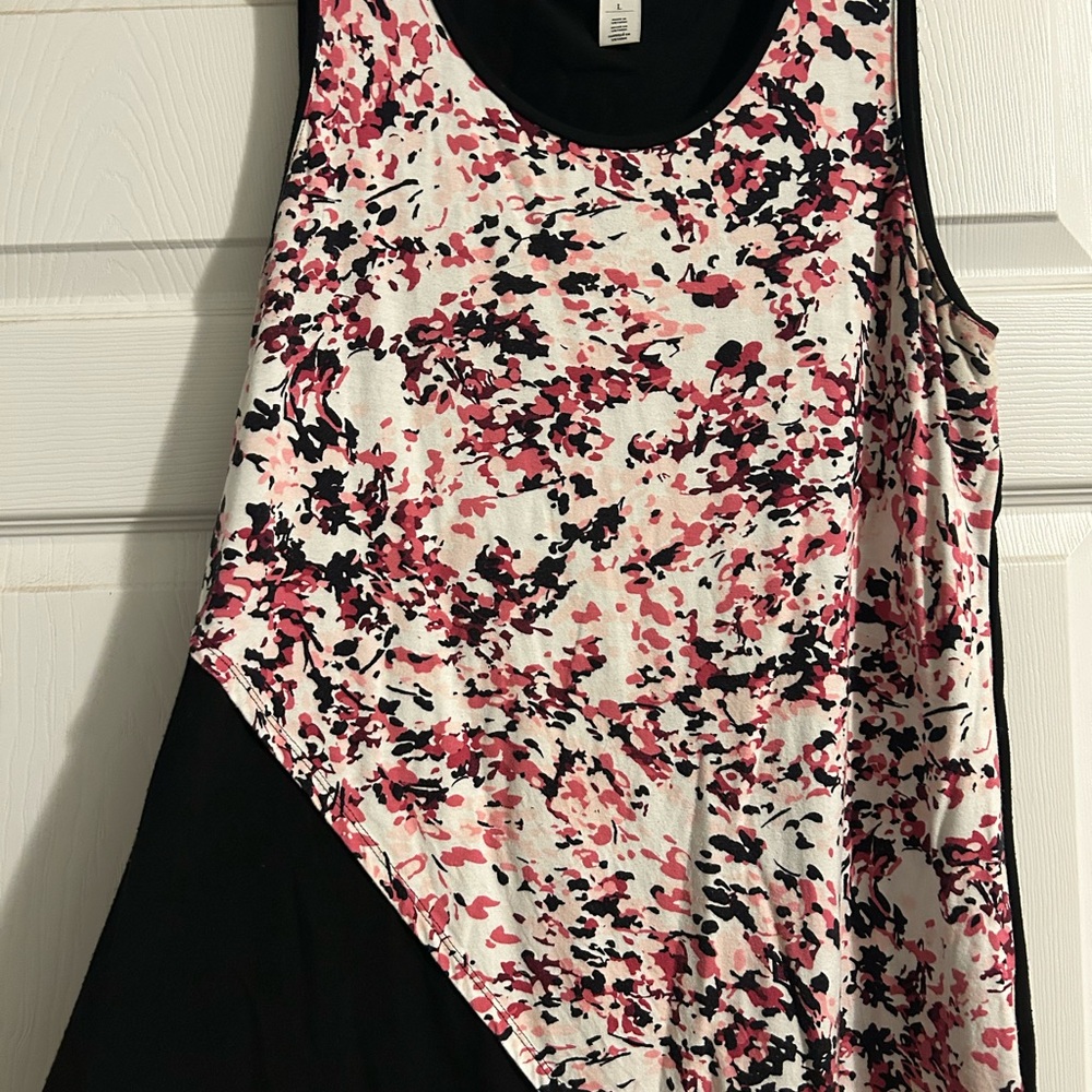 White House Black Market Pink and Black Sleeveless Blouse